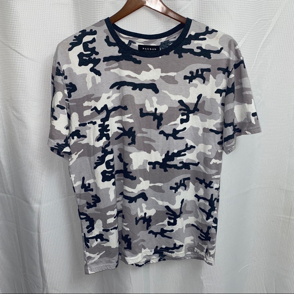 Pacsun camo shirt